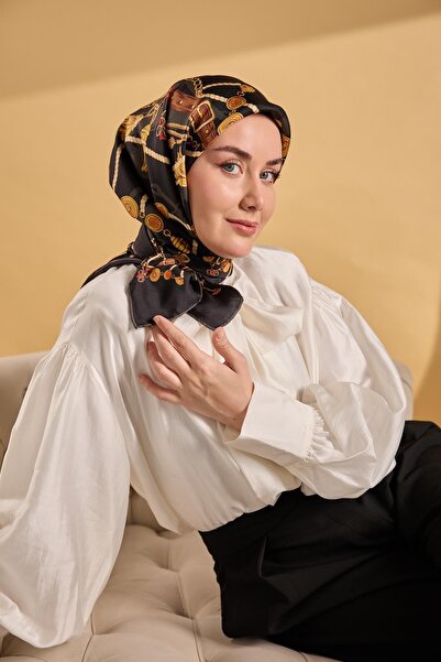 Silk Home وشاح حرير تويل مزين بحزام أسود 90x90