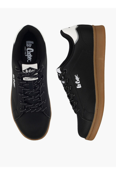 Lee Cooper حذاء رياضي نسائي برباط حتى الكاحل