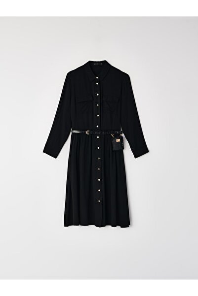 NO BRAND Rochie cămașă neagră, mărime medie, culoare uni, cu curea, croială î...