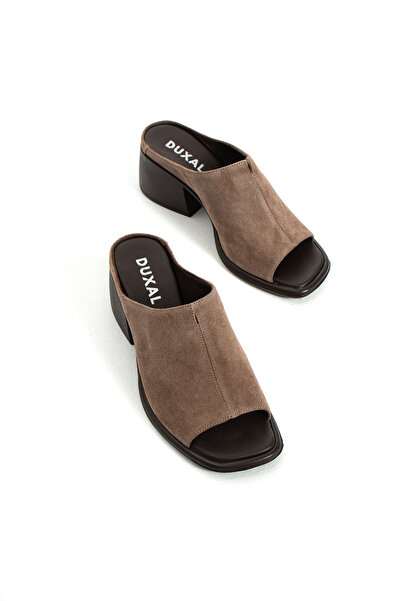 DUXAL SHOES شبشب داميان نسائي من الجلد الطبيعي السويدي بكعب سميك ومريح باللون...