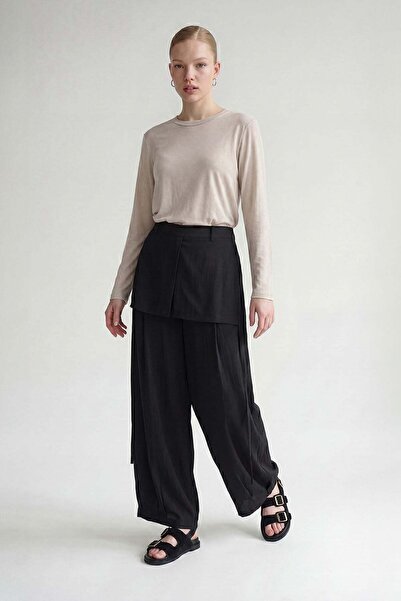 Levidor Black Skirt-Looking Pants with Accessories