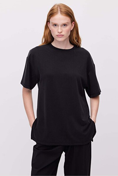 PAULMARK Women's Oversized T-Shirt with Side Slits