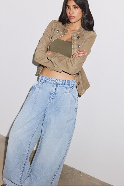 Stradivarius Pens detaylı geniş paça jean