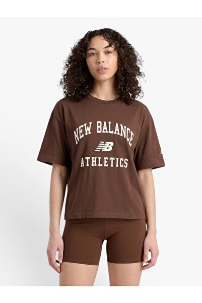 New Balance NB LIFESTYLE WOMEN T-SHIRT Kadın Kahverengi T-Shirt - WNT1402