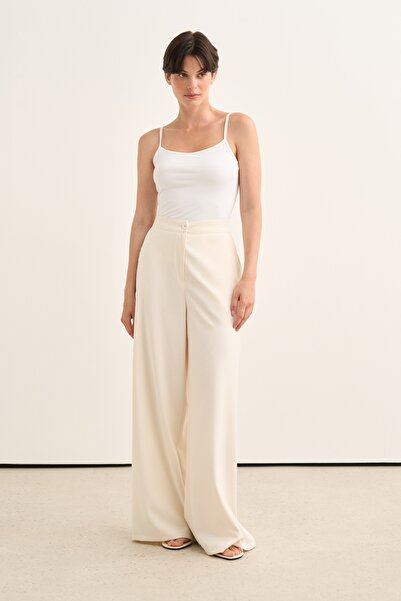 EBU Prive Women's Draped Pleated Detailed Trousers Ecru