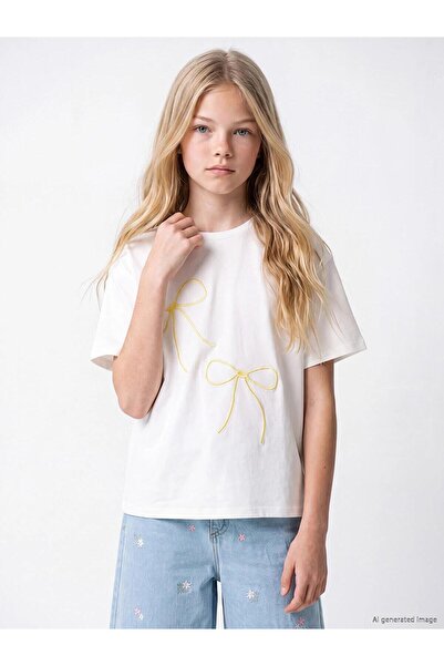 LC Waikiki Crew Neck Bow Embroidered Girls' T-Shirt (S6)