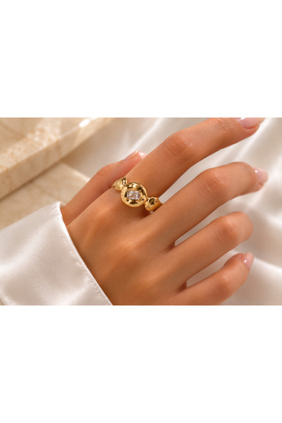 Yonida Jewelry 14K Gold Renk Kaplama Daire İçinde Çapraz Kare Taş Tasarım Aya...