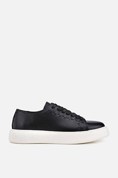 Yaya by Hotiç Erkek Siyah Bağcıklı Kalın Tabanlı Günlük Sneaker
