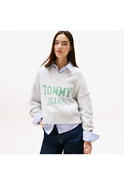 Tommy Hilfiger Tommy Jeans Varsity Kadın Gri Yün Karışımlı Kazak