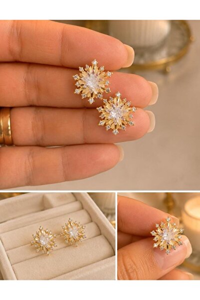 MARE BUTİK Gold Zircon Stone Light Star Earrings