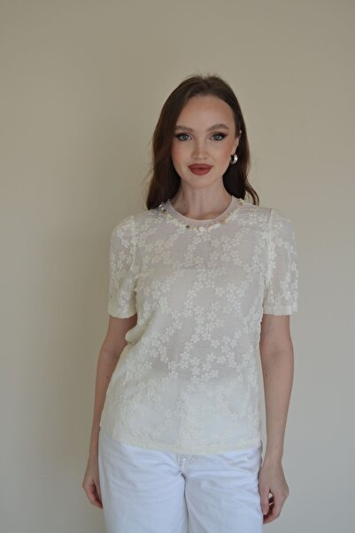 2TRENDY Women's Beige Short Sleeve Lace Blouse