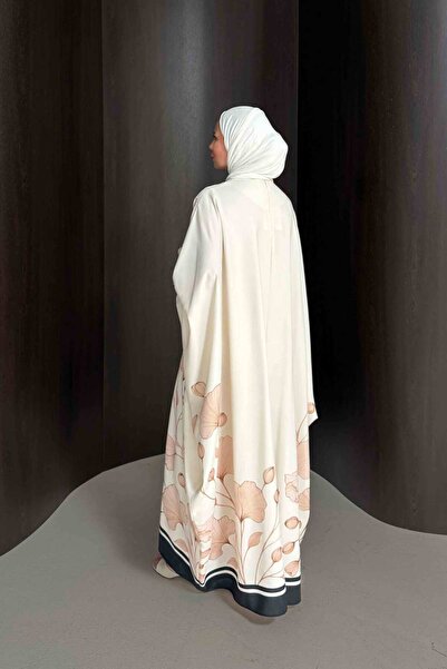 Melike Tatar فستان كافتان مزين بالزهور 32-2938