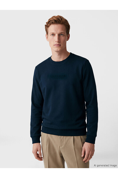 LC Waikiki Vizyon New Season Crew Neck Embroidered Men's Sweatshirt