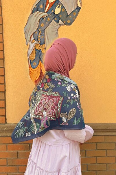 Ceylan Otantik Bülbül Yolu Shoulder Shawl
