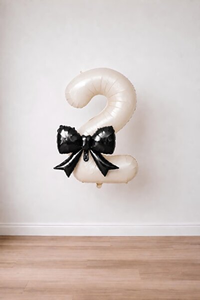 Patladı Gitti Black Bow & Cream 2 Number Foil Balloon Set