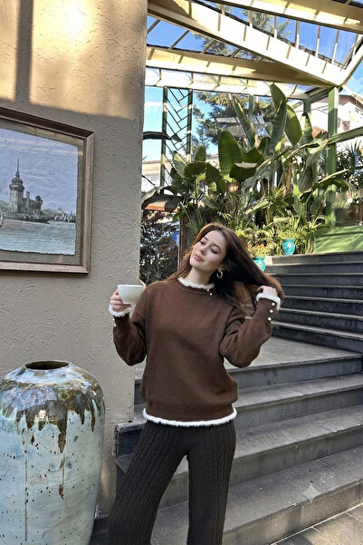 VARENZEA Women's Luxury Knitwear Sweater Brown Pearl Detailed Furry Turtlenec...