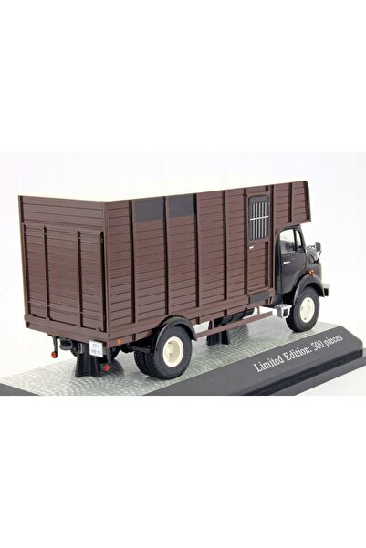 NO BRAND PREMIUM CLASSIXXS MERCEDES-BENZ L911 pentru transport cai 1971 1:43 ...