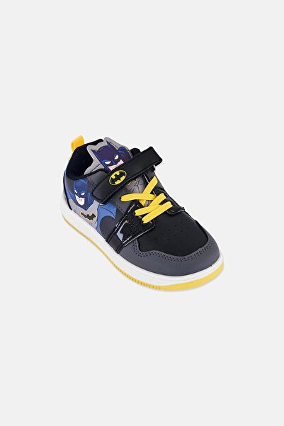 DC Kids Boy Batman Velcro Closure Shoes, Black