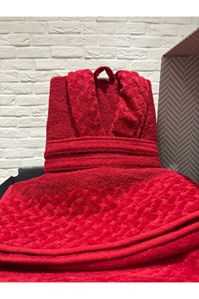 Tek kişilik;3 parçalı kısmi kadife bornoz seti;🍒1 tane 50*90 baş havlusu 🍒1 tane 70*140 banyo havlusu 🍒1 tane bornoz