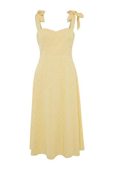 Trendyol Curve Light Yellow Woven Plus Size Dress Tbbss26Ah00067