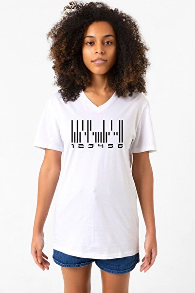 Tshirthane تيشيرت نسائي أبيض برقبة على شكل حرف V من Dark Matter The Android B...