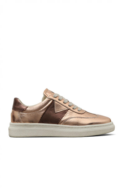 Bueno Shoes Bronz Parlak Deri Kadın Spor Ayakkabı 16wa8201