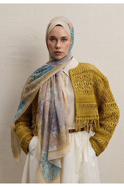 Freshscarfs Soft Yellow Paisley Patch Pattern Silk Crepe Shawl