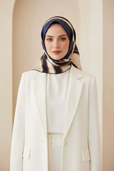 Vissona 100% mătase twill monogramă și model baroc bleumarin - culoare indigo...