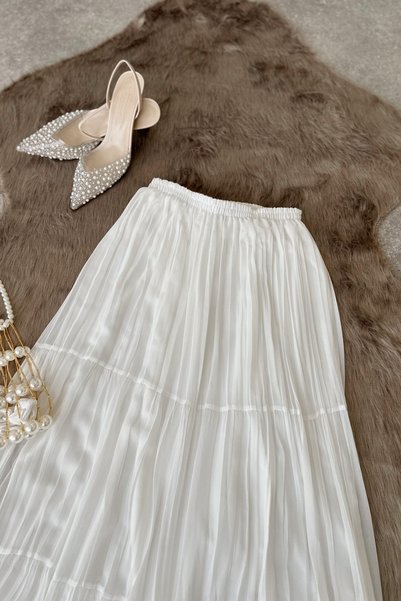 Poliyance Lara White Skirt