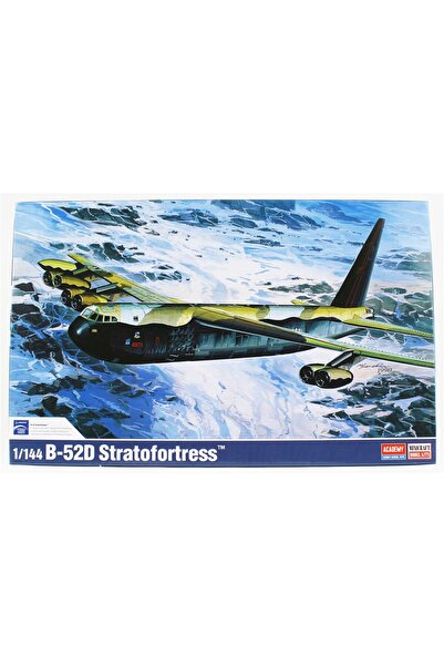 Academy 12632 1/144 B-52D Stratofortress Bombardıman Uçağı, Plastik Model Kiti