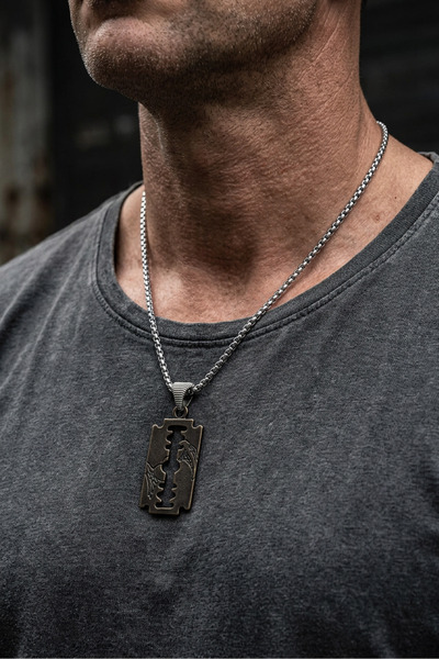 Begondio Razor Handcrafted Stainless Steel Chain Men Necklace