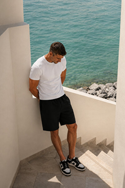 THE RULE Men's Black Regular Fit Shorts Rf0625