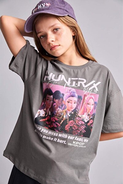 DeFacto Kpop - Demon Hunters Lisanslı Bisiklet Yaka Kısa Kollu Gri Tişört Kız...