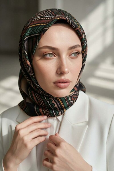 Vissona %100 Twill İpek Etnik Desenli Bej - Zümrüt Yeşili Renkli 90x90 Eşarp ...