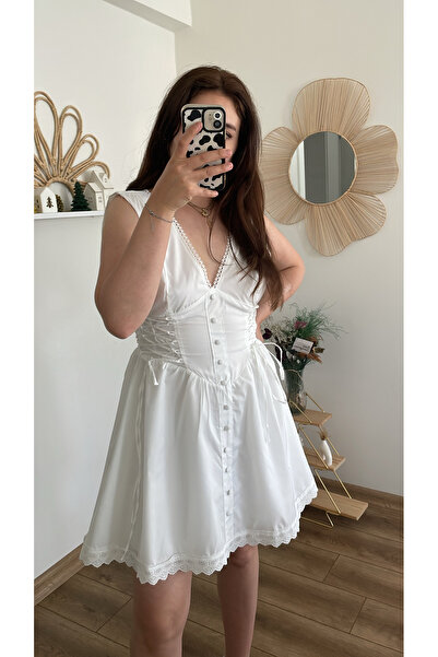 Nihanello Butik Beyaz beli korse model elbise