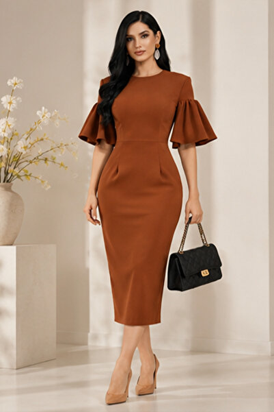 FIRST STYLE Elegant Brown Midi-Length Turkish Dress Featuring a Cut-Out Desig...