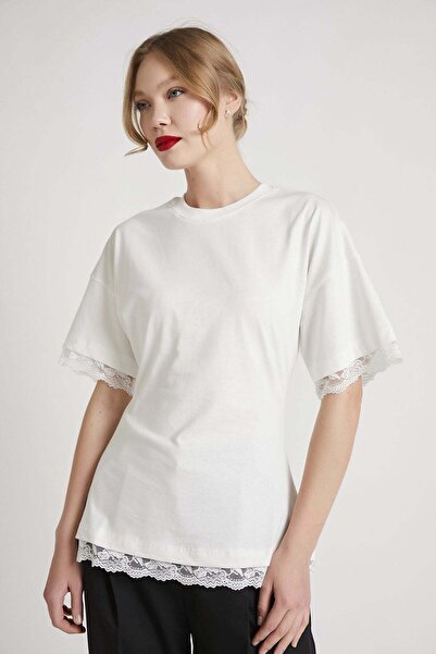 Arma Life Armalife 11815 soft textured short sleeved lace detail women's t-shirt