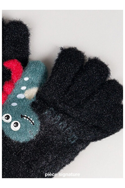 PIECE SIGNATURE Soft, Nylon Children's Gloves (4-8 Years) (95% Nylon 5% Spandex)
