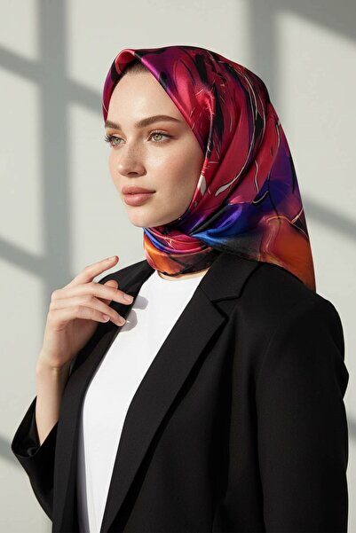 Vissona %100 Twill İpek Sulu Boya Çiçek Desenli Siyah Renkli 90x90 Eşarp Diki...