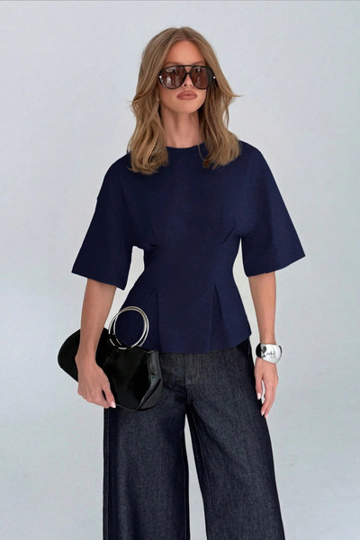Tarz Cool Γυναικείο μπλουζάκι Oversize Basic με λεπτομέρεια πιέτες, άνετη γρα...