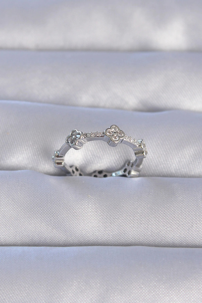 shopwave Brass Silver Color Zircon Stone Clover Model Adjustable Ring