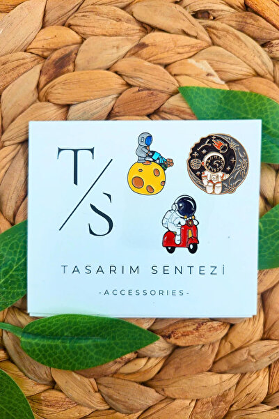 Tasarım Sentezi Rozet Metal Broş 3'lü Astronot Motor Vespa Dünya Çiçek Saat U...