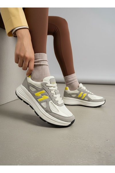 Guja 26Y319 Light Sole Daily Sneaker Sports Shoes for Women