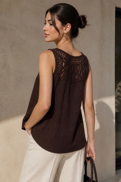 bb butik basic Μπλούζα αθλητικού τύπου με λεπτομέρεια γκουπέρ, 100% βαμβακερή...