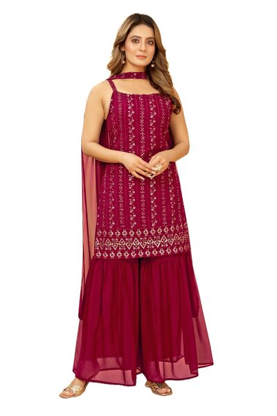 Tilki طقم كورتي شارارا نسائي أنيق مع دوباتا