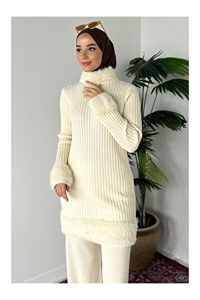 LC Waikiki Nevavm Farklı Renkler Ile Güzel Plush Detailed Self-Line Patterned...