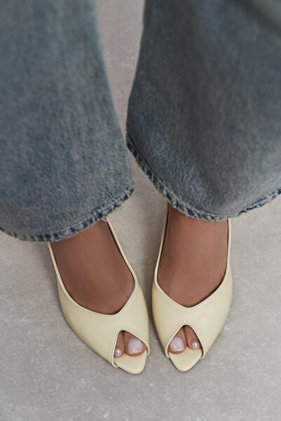 NİŞANTAŞI SHOES Pantofi cu toc pentru femei Betty Butter Yellow Matte Open Toe