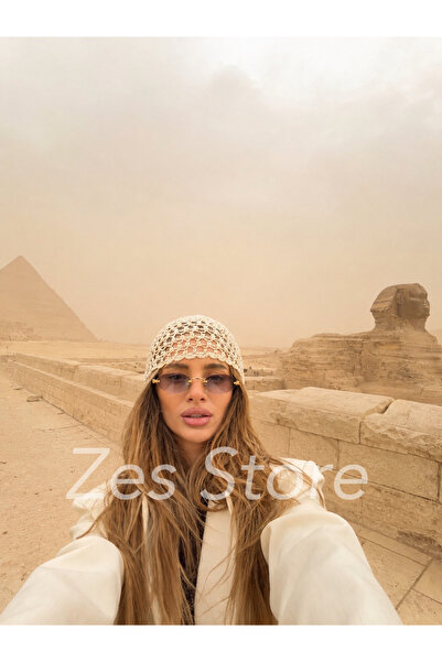 Zes Store hayalinizdeki ürün burada Knitted Headband with Beaded Crochet Acce...
