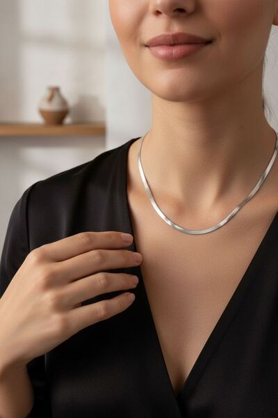 Perry Accesories قلادة إيطالية فضية من الفولاذ المقاوم للصدأ بتصميم خاص، قلاد...