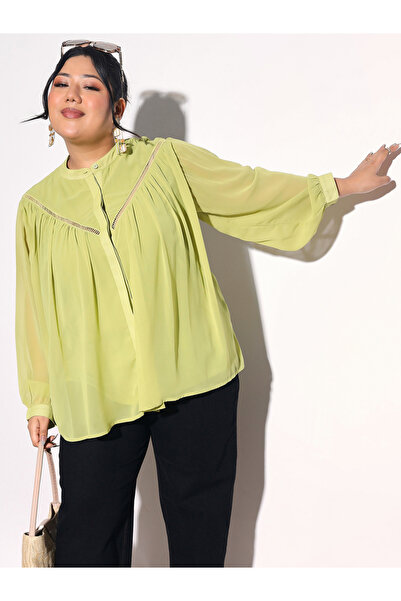 Sassafras By Styli Plus Size Green Chiffon Blouse with Lace Detail
